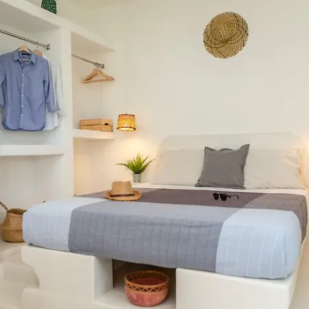 Thea Naxos Aparthotel