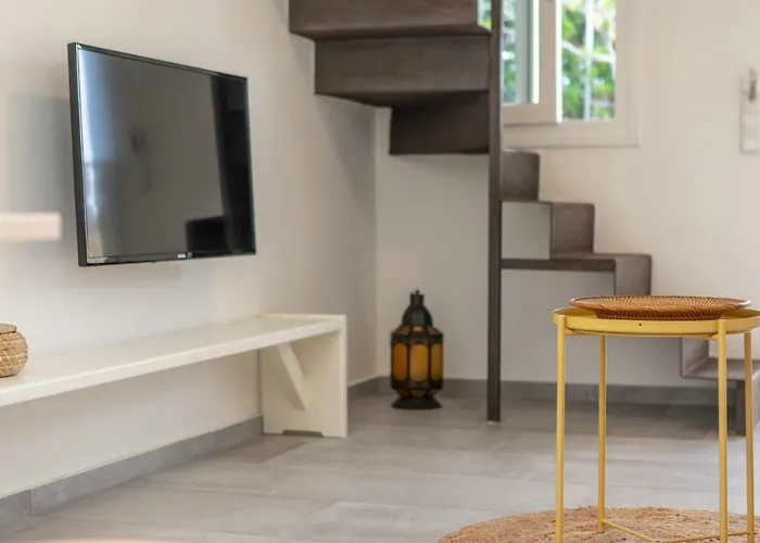 Thea Naxos Апарт-отель 4*