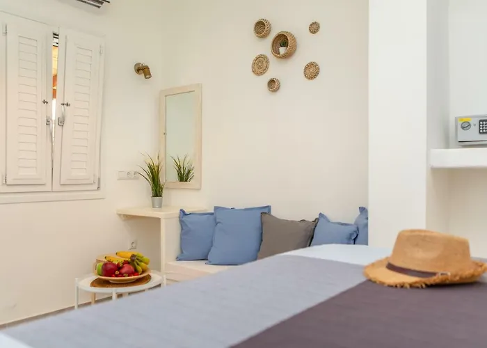 Thea Naxos Апарт-отель 4*