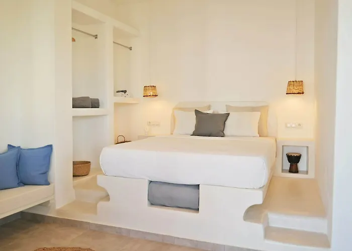 Апарт-отель Thea Naxos