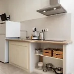 Thea Naxos Aparthotel
