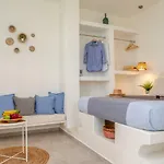 Thea Naxos Aparthotel 4*