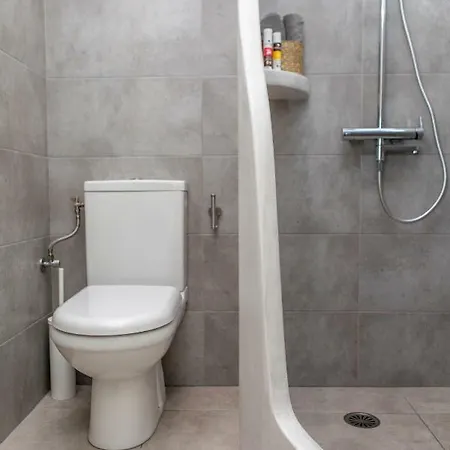 Thea Naxos Aparthotel 4*