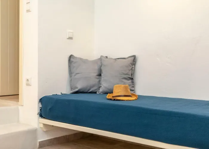 Thea Naxos 公寓式酒店